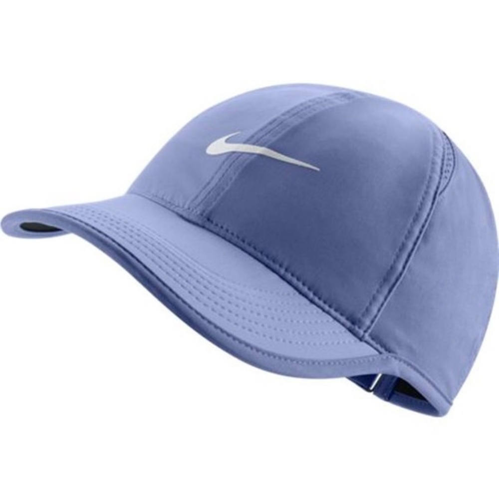 NIKE WOMEN'S NIKECOURT AEROBILL FEATHERLIGHT HAT